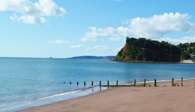 Read more about the article One Night Stays in Devon