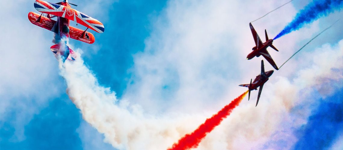 header-arrows
